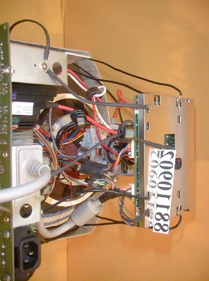 COLOR MONITOR - FCC ID M6JN9702 - NPG Display Ltd Taiwan Branch (4)