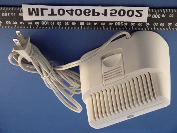 Remote Control Transmitter - FCC ID M8CBAP1200 - Fego Precision Industrial Co Ltd