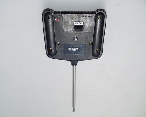 Remote Control Toy Transmitter - FCC ID M8Q8121649 - Ngai Keung Metal & Plastic Manufactory Ltd