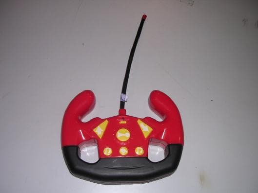 Remote Control Toy Transmitter - FCC ID M8QF8849TX - Ngai Keung Metal & Plastic Manufactory Ltd (2)