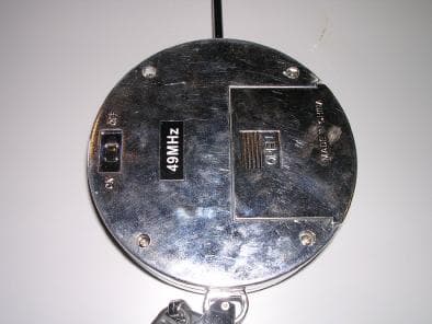 Remote Control Toy Transmitter Medallion - FCC ID M8QF88849TX - Ngai Keung Metal & Plastic Manufactory Ltd