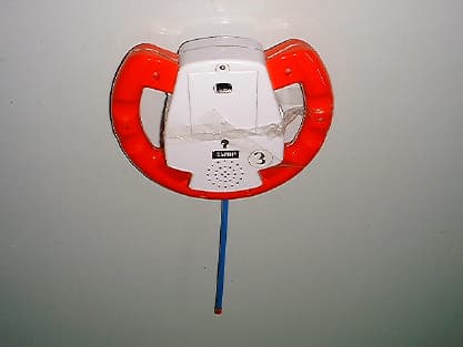 Remote COntrol Toy Transmitter - FCC ID M8QS3227TX - Ngai Keung Metal & Plastic Manufactory Ltd (2)