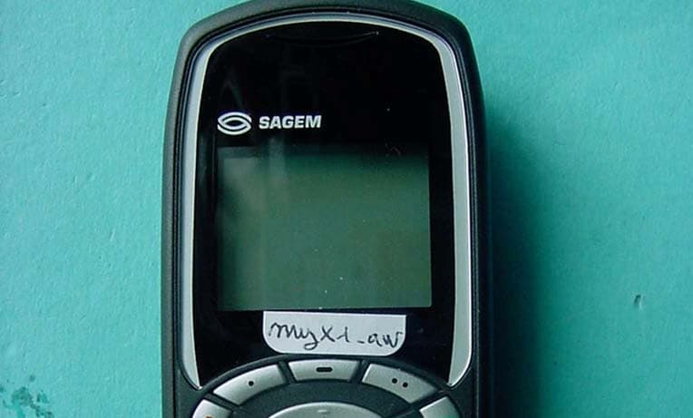 GSM Dual Band 850/1900 MHz Mobile Phone - FCC ID M9H95A03A - Sagem Wireless