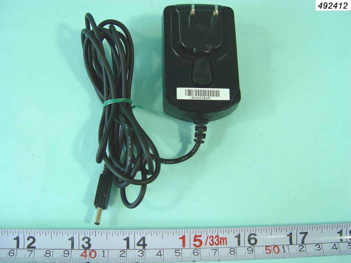 Tri Band GPRS/GSM Phone - FCC ID M9H95S2004 - Sagem Wireless (2)