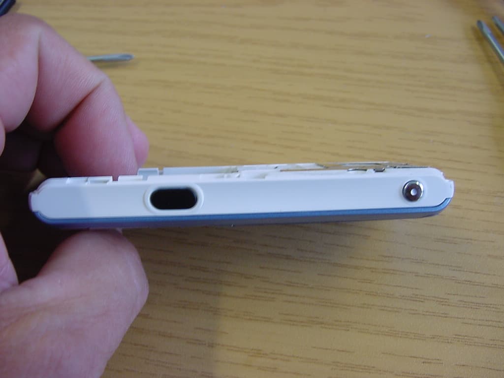 GSM 900/1800/1900 Mobile Phone with BT - FCC ID M9HB2005B - Sagem Wireless (3)