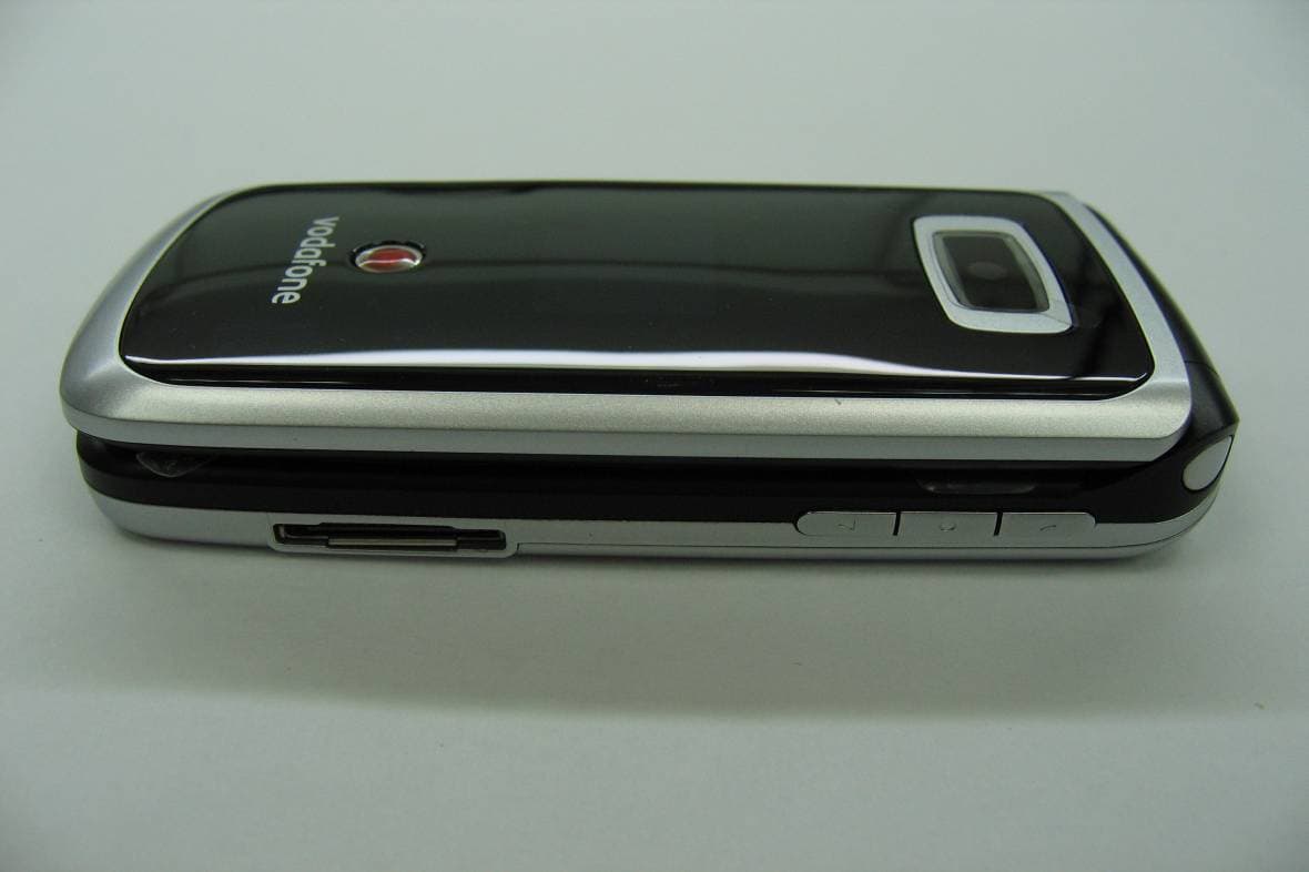 Mobile phone - FCC ID M9HBC06S3 - Sagem Wireless (4)
