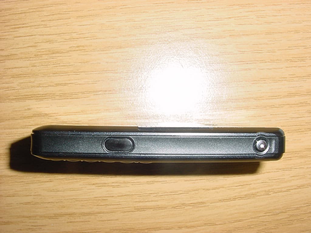 GSM 900/1800/1900 Mobile Phone with BT - FCC ID M9HD2005P - Sagem Wireless (2)