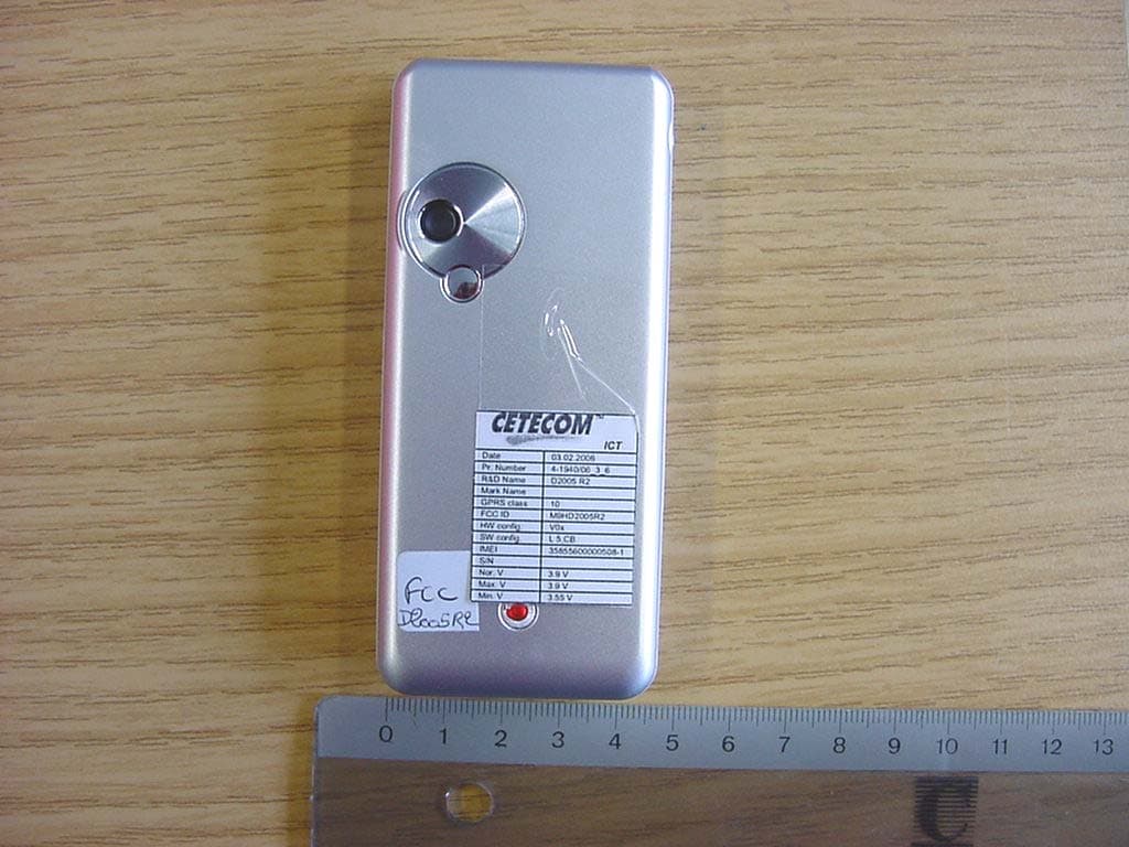 GSM 900/1800/1900 Mobile Phone - FCC ID M9HD2005R2 - Sagem Wireless