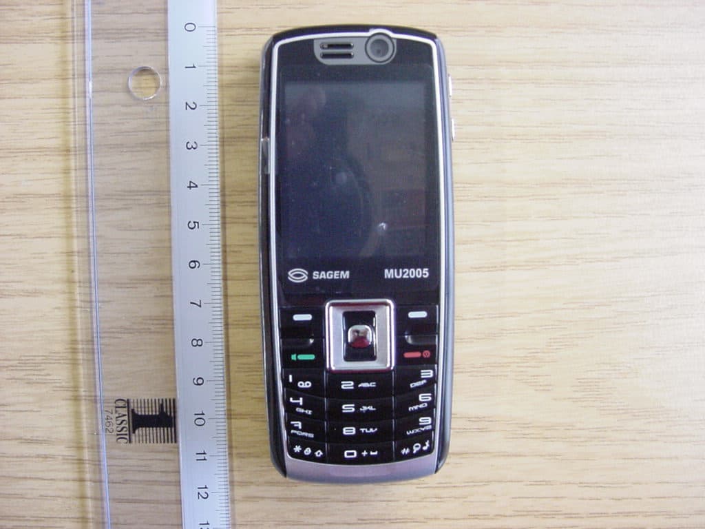 GSM 900/1800/1900 and UMTS Mobile Phone with BT - FCC ID M9HMU2005P - Sagem Wireless