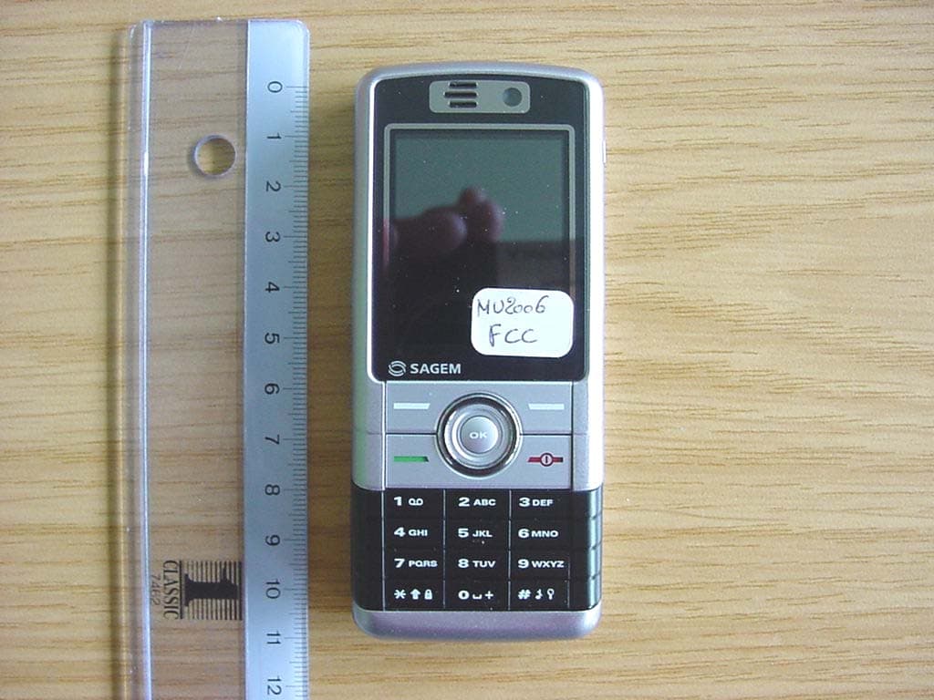 GSM 900/1800/1900, WCDMA Mobile Phone with BT - FCC ID M9HMU2006 - Sagem Wireless (3)