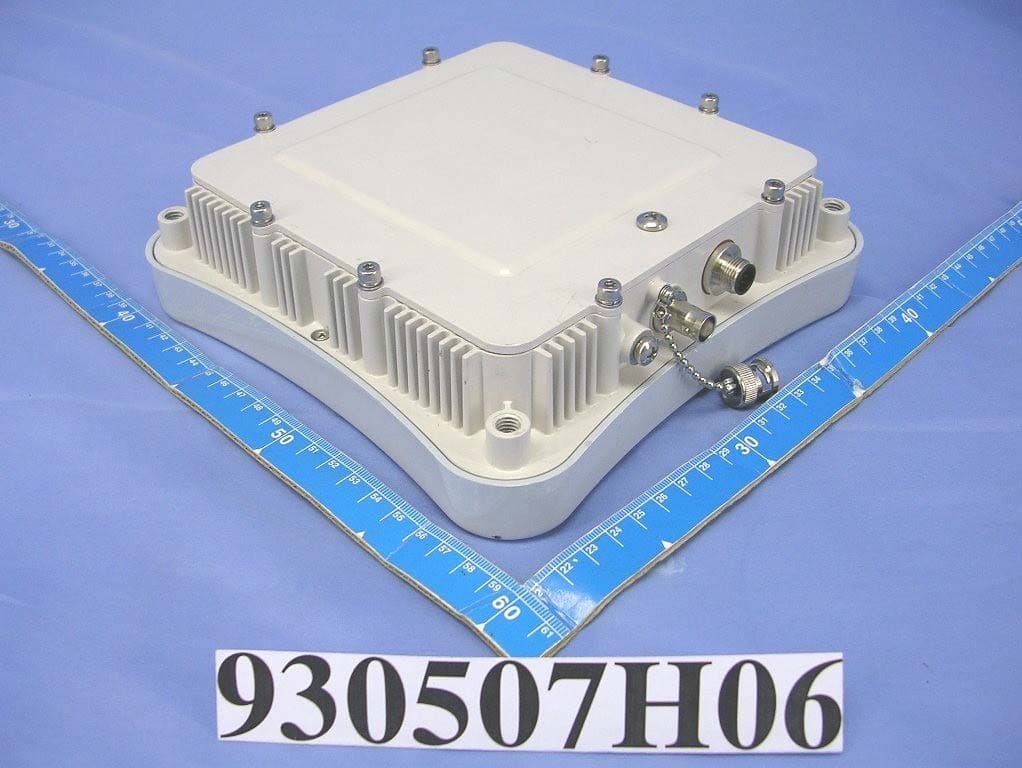 802.11a Outdoor Bridge with int/ext Antenna - FCC ID MAD-BR5811B - Microelectronics Technology Inc
