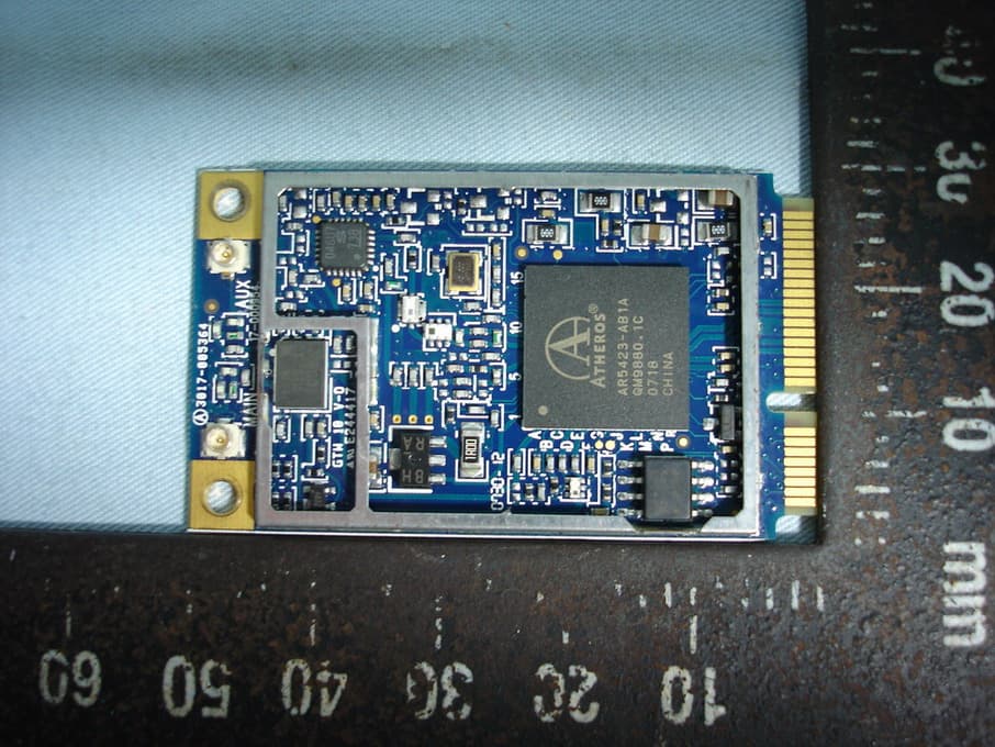 Notebook with WLAN and Bluetooth - FCC ID MAU8212A - Getac Technology Corp.
