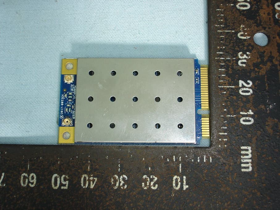 Notebook with WLAN and Bluetooth - FCC ID MAU8212A - Getac Technology Corp. (2)