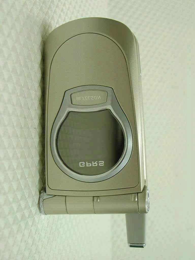 Dual-Band GSM Phone - FCC ID MC6TDG-7050 - Telson Electronics Co Ltd (4)