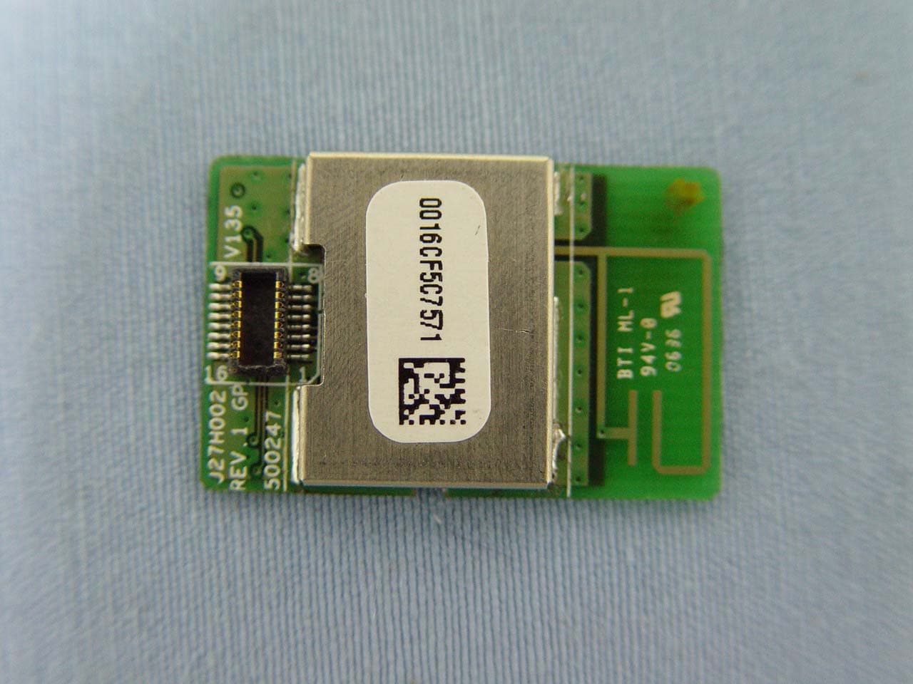 Bluetooth Module - FCC ID MCLJ27H002 - HON HAI Precision Ind. Co., Ltd.