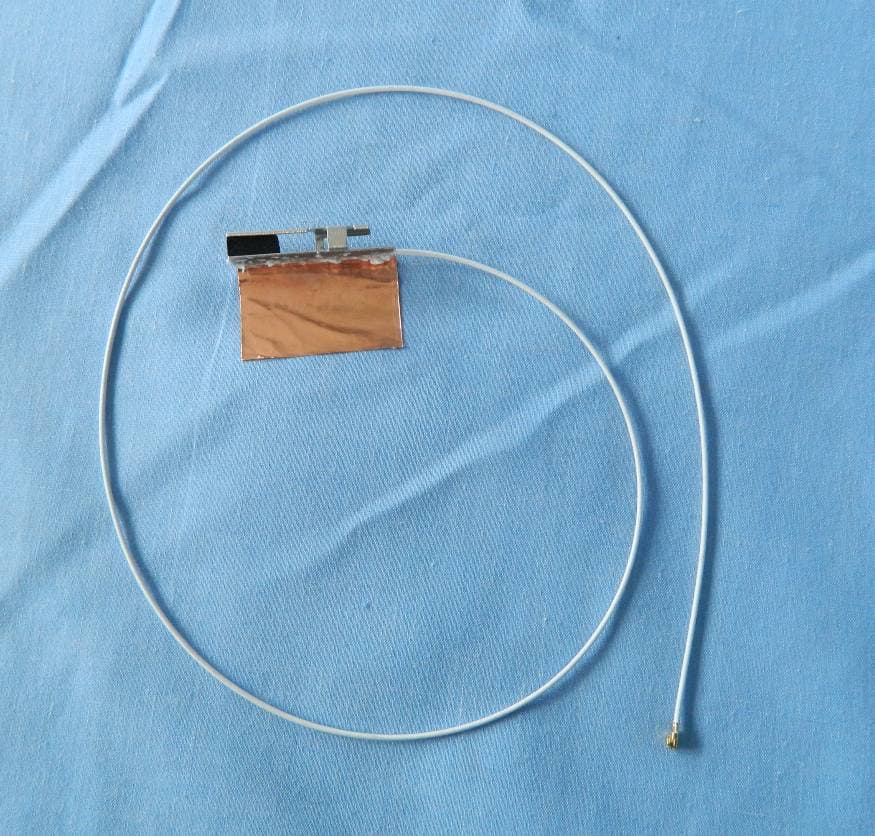 WIFI/BT Combo wireless module - FCC ID MCLM26H002 - HON HAI Precision Ind. Co., Ltd. (2)