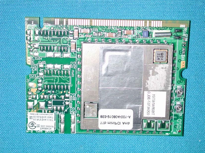 WLAN MiniPCI Type III - FCC ID MCLT60H424 - HON HAI Precision Ind. Co., Ltd. (2)