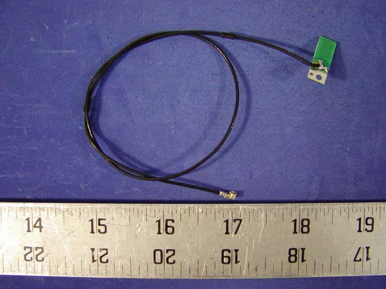 Bluetooth and 802.11b Combo Module - FCC ID MCLT60H563 - HON HAI Precision Ind. Co., Ltd. (3)