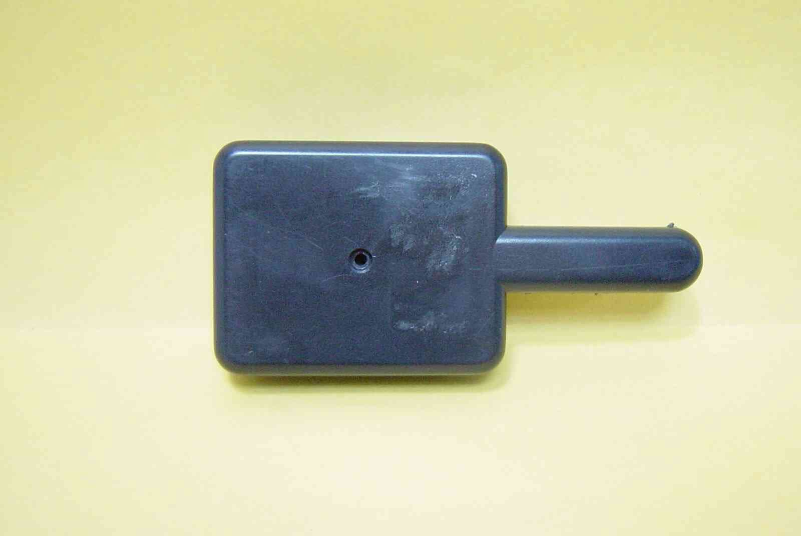 Automobile Alarm Transceiver - FCC ID MDXRF1012 - Win Far Technology Co., Ltd (2)