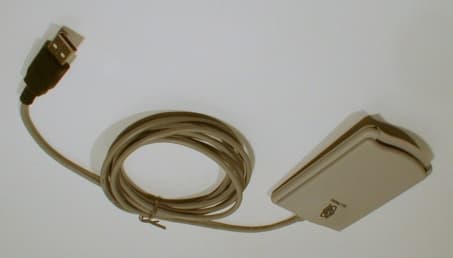 Smart card reader GemPC430 - FCC ID MES430GPC - Thales DIS France SAS (1)