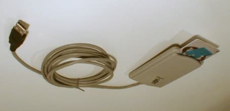Smart card reader GemPC430 - FCC ID MES430GPC - Thales DIS France SAS (2)
