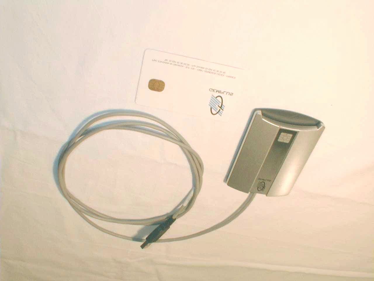 Smart Card Reader - FCC ID MES433L7GPC - Thales DIS France SAS
