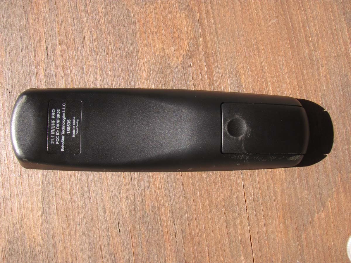 EchoStar Semtech SX1241 Remote 2011 - FCC ID MG3-2010 - Universal Electronics Inc