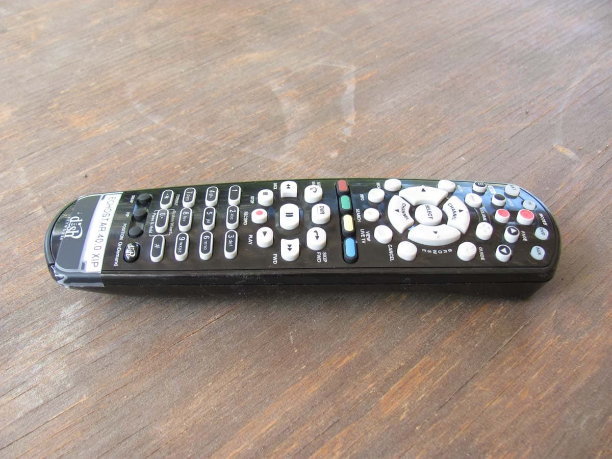 Echostar XiP 40.0 - FCC ID MG3-2015 - Universal Electronics Inc (4)