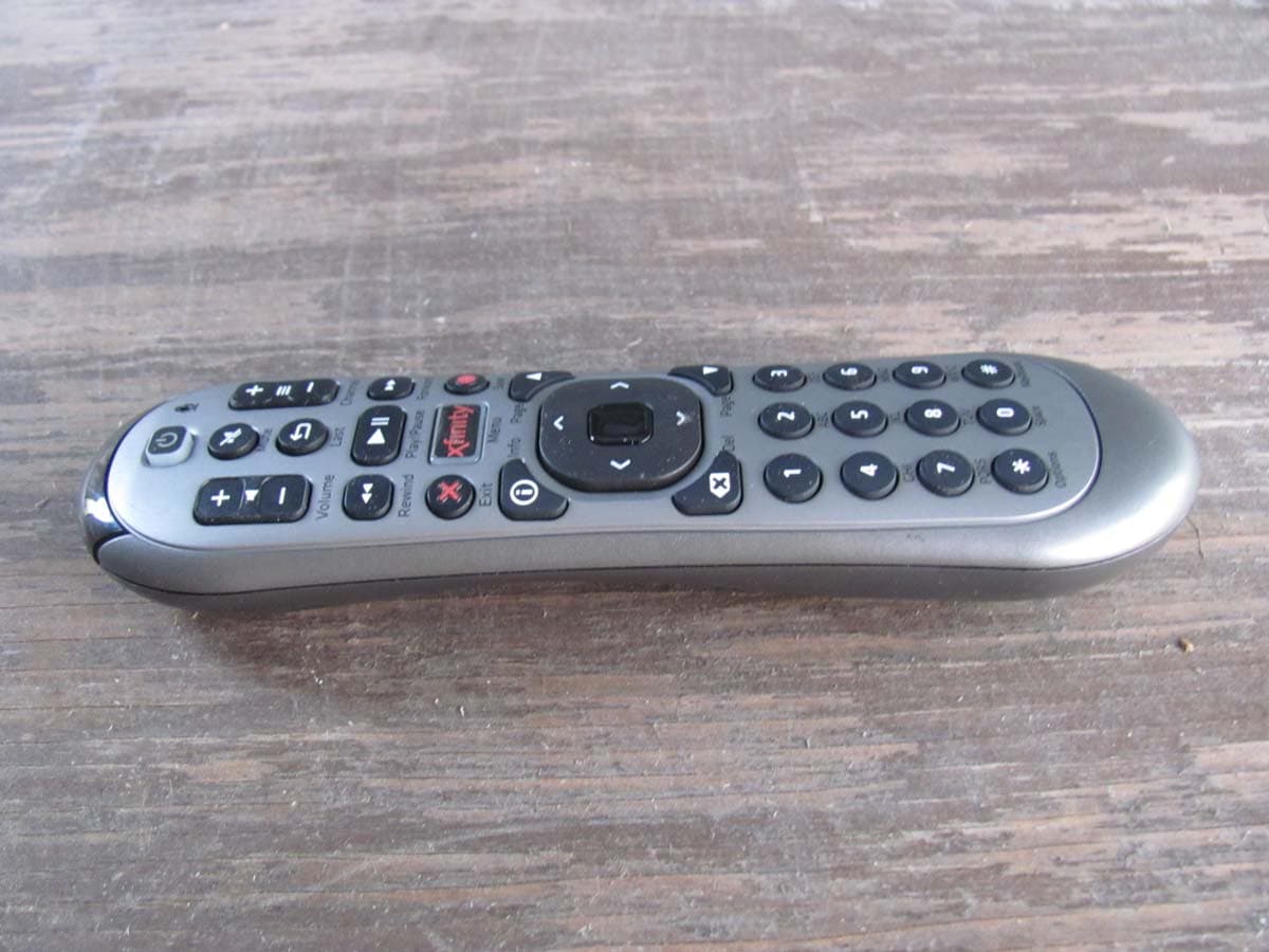 Comcast Tracer RF4CE Remote 2010 - FCC ID MG3-4167 - Universal Electronics Inc (5)