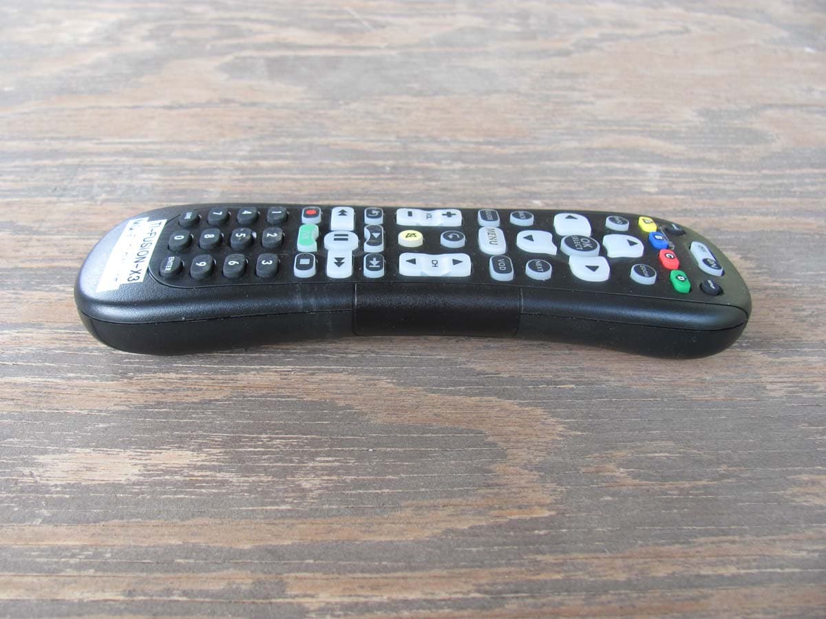 UEI Fusion Plus QWERTY KB Remote 2012 - FCC ID MG3-5110 - Universal Electronics Inc (4)