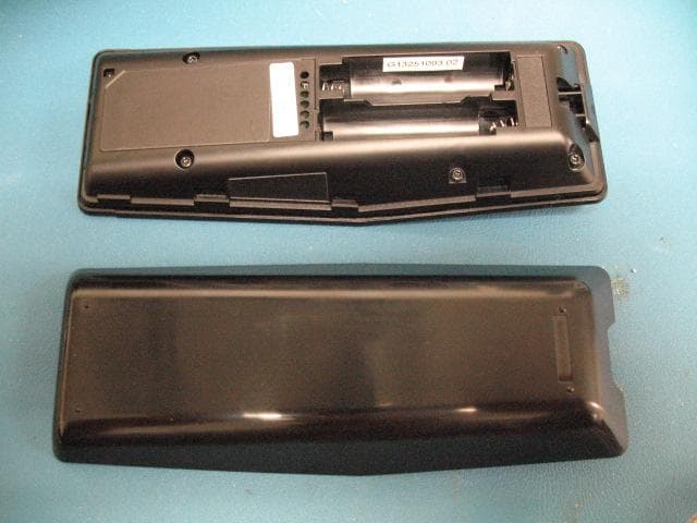 TV Remote Controller   RMF-YD003 - FCC ID MG3-YD003 - Universal Electronics Inc