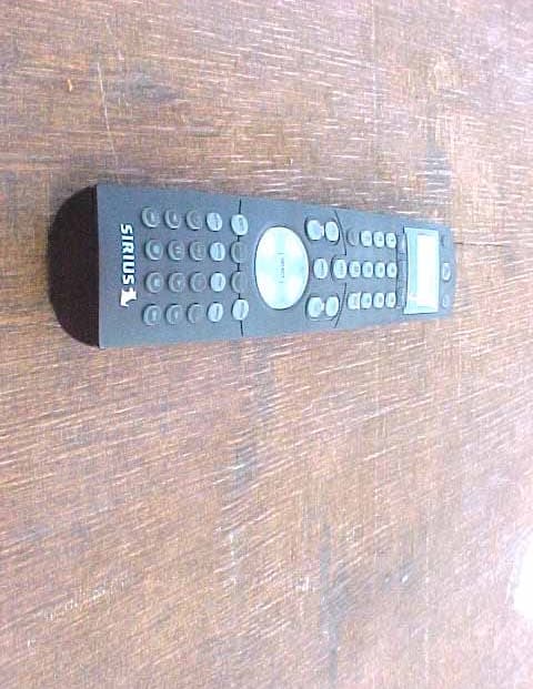 Sirius LCD Remote - FCC ID MG310000 - Universal Electronics Inc (4)