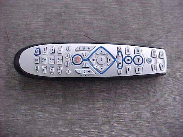 Giuliani PC Remote 2005 - FCC ID MG33010 - Universal Electronics Inc