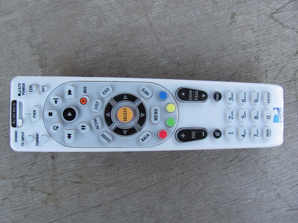DirecTV RC66RBX 2012 - FCC ID MG33015 - Universal Electronics Inc (2)