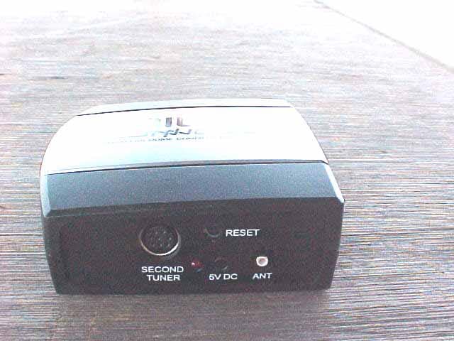 Sirius Conductor Radio - FCC ID MG3SC-H1W - Universal Electronics Inc (4)