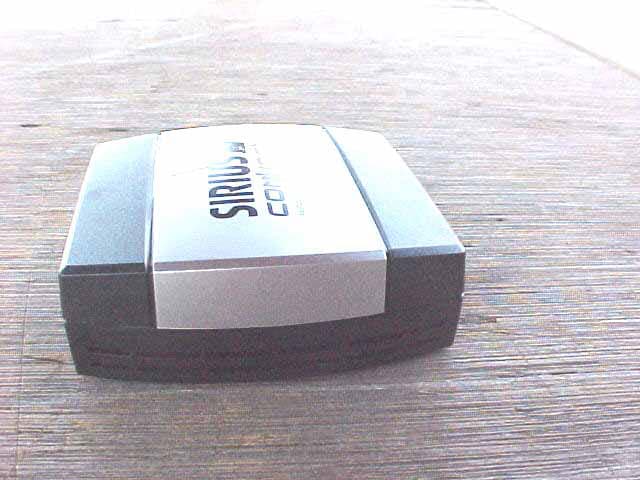Sirius Conductor Radio - FCC ID MG3SC-H1W - Universal Electronics Inc (3)