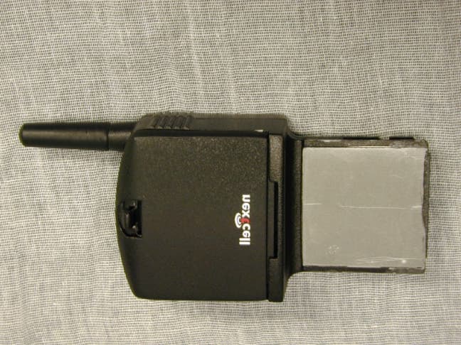 Pocket Spider CDPD modem - FCC ID MIVCDP06PS - Novatel Wireless Inc. (2)