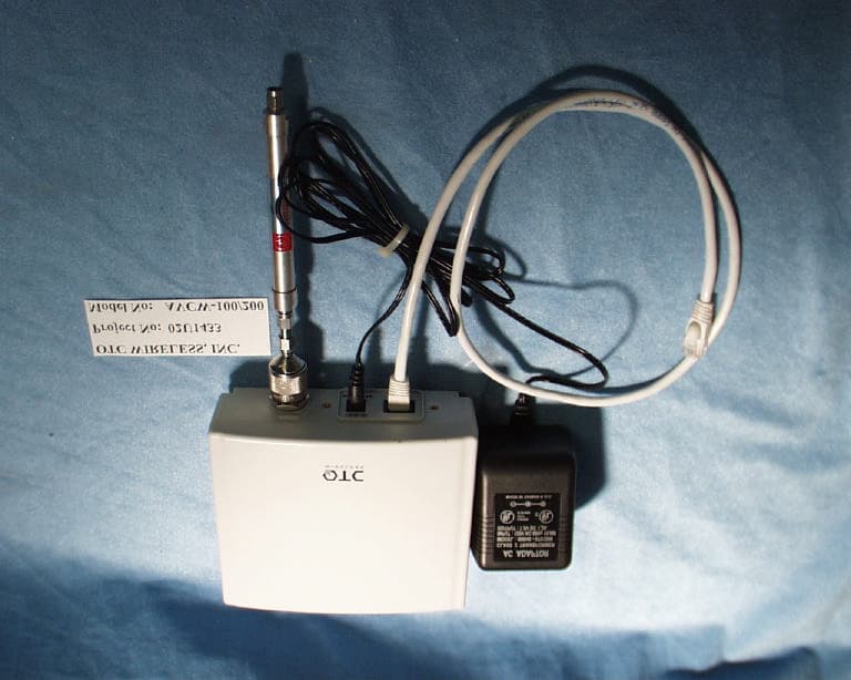 802.11b Radio Outdoor Unit - FCC ID MKZ0208WODU0E - OTC Wireless Inc (2)