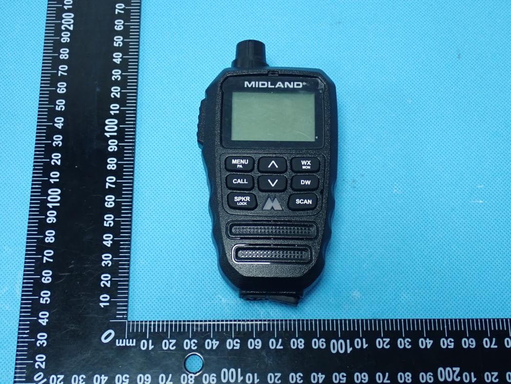 Wireless Bluetooth Microphone - FCC ID MMAMXMC95 - Midland Radio Corporation