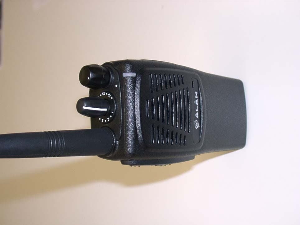 UHF HANDHELD TRANCEIVER - FCC ID MMASP440N - Midland Radio Corporation