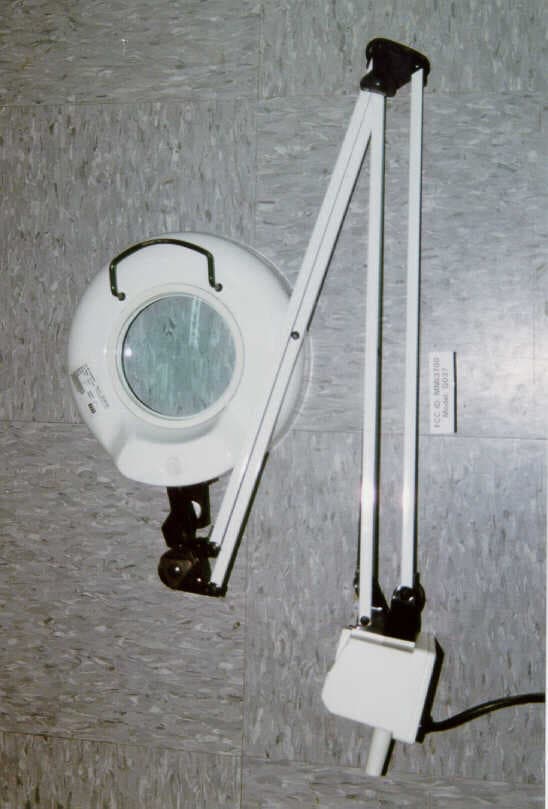 Swing-arm Fluorescent Lamp - FCC ID MMI3700 - Jiadianbao Electrical Products (Shenzhen) Co., Ltd.