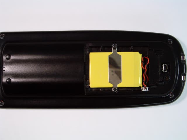 Remote Control Transmitter - FCC ID MMURTI0300 - Remote Technologies Inc (2)