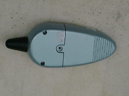 Remote Control Toy Transmitter - FCC ID MNI-SI685 - Sharper Image, The (2)