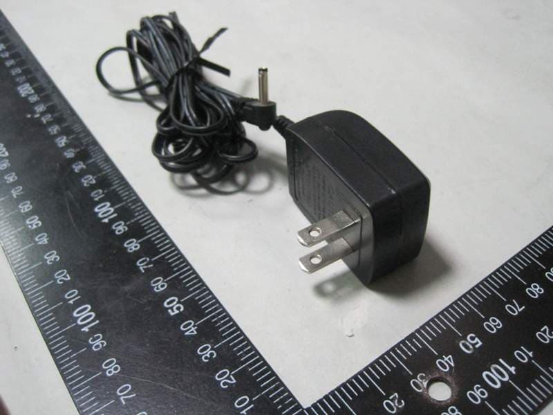 Tabletop Digital Color Video Monitor - Video Receiver - FCC ID MNJ-MO072R - Dorel Juvenile Group (4)