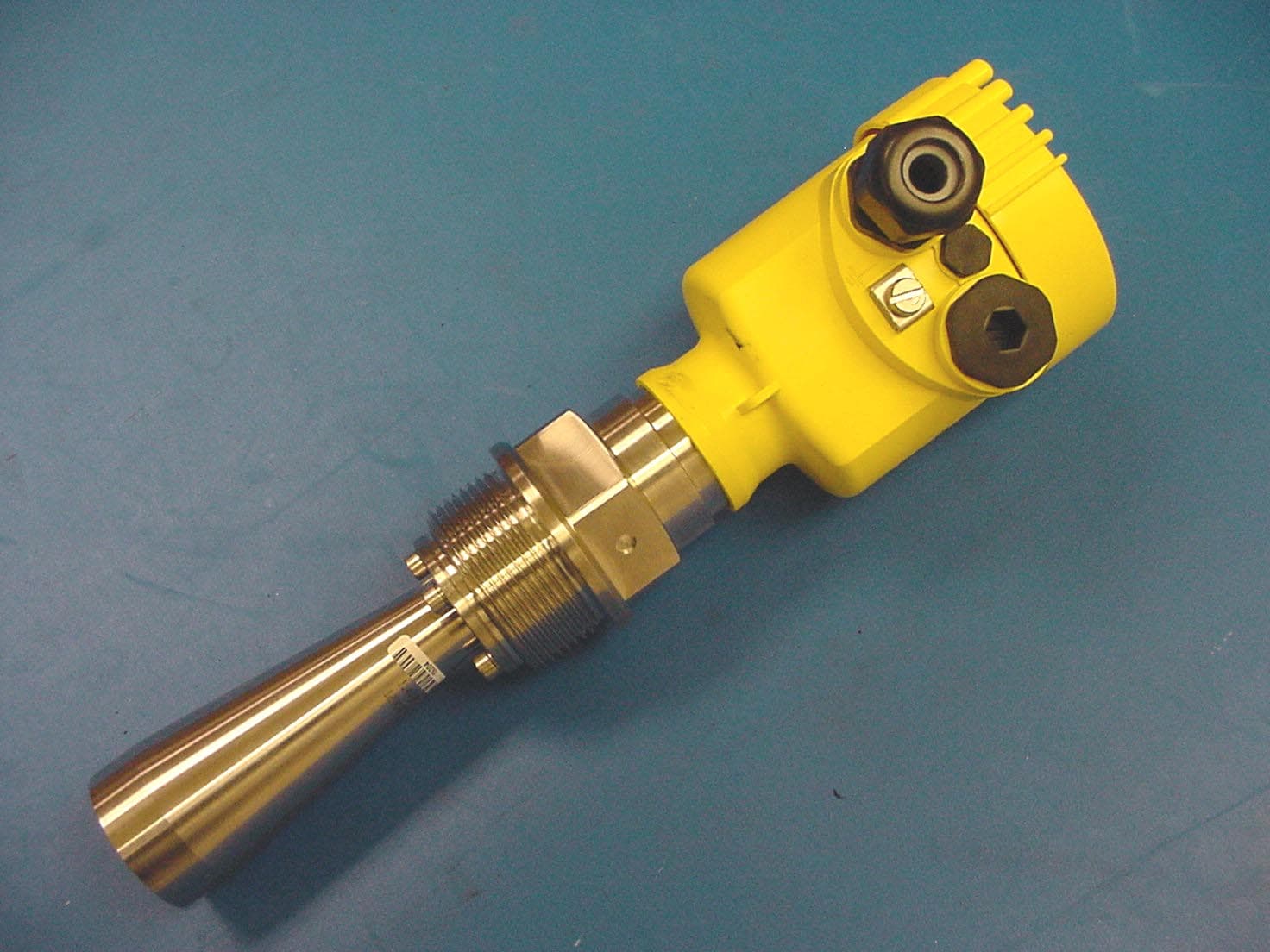 VEGAPULS 68 Radar Sensor - FCC ID MOIPULS68 - VEGA Americas Inc. (3)