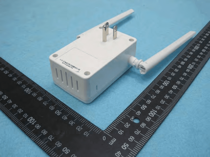 11ac WiFi Extender Smart Plug / 11ac WiFi Extender - FCC ID MQ4PLW72 - Abocom Systems Inc