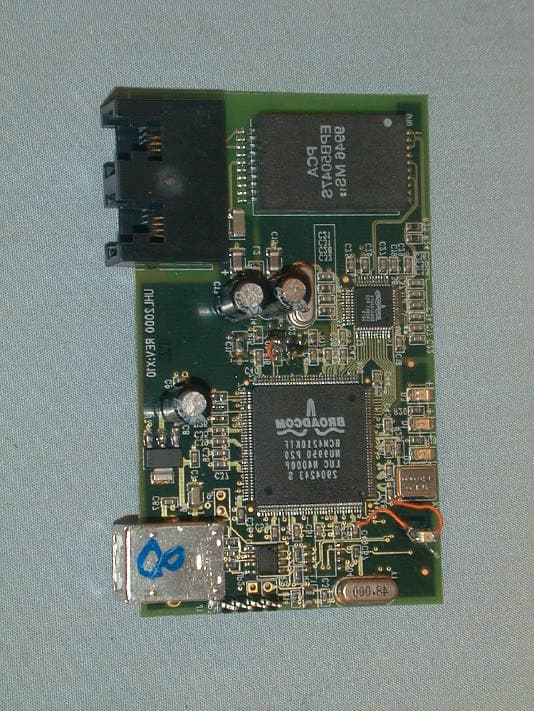 USB HomePNA Adapter - FCC ID MQ4UHL2000A1 - Abocom Systems Inc