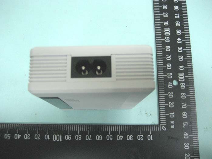 Wireless 802.11b/g Portable Router - FCC ID MQ4WAP2101 - Abocom Systems Inc (4)