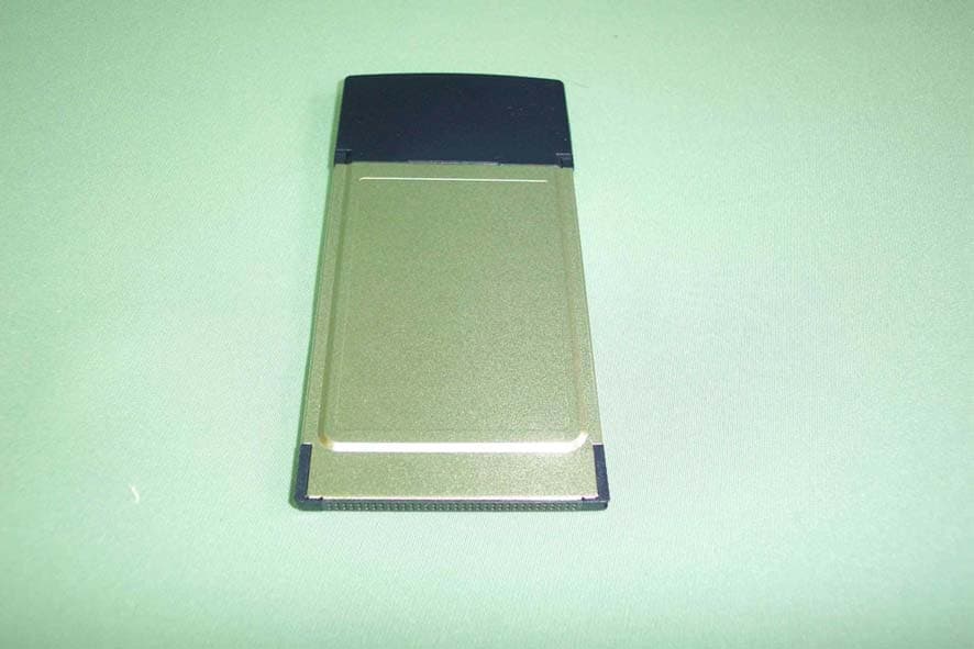 802.11b Wireless LAN CardBus PC Card - FCC ID MQ4WB2550 - Abocom Systems Inc (2)