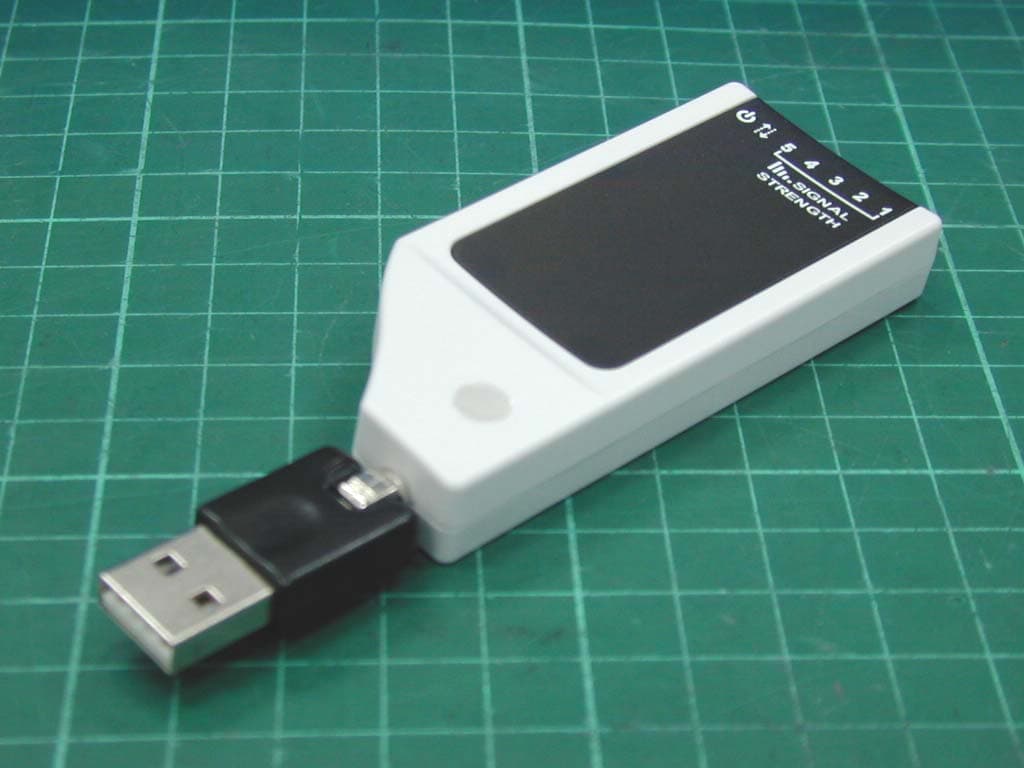 High-Gain 802.11b/g Wireless USB Adapter - FCC ID MQ4WCU5102 - Abocom Systems Inc (2)
